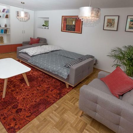 Evelina'S Place Appartement Ljubljana Buitenkant foto